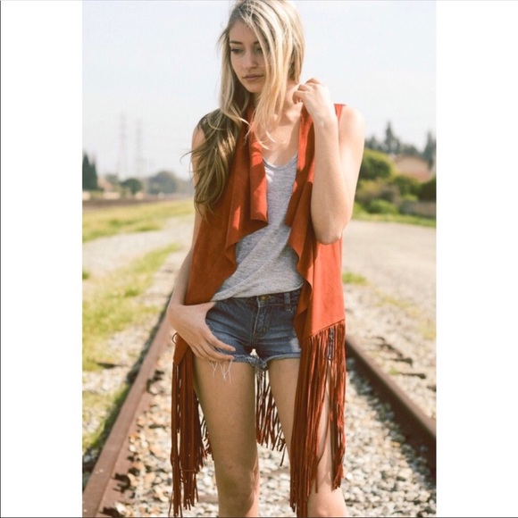 the Madison - VEGAN Black fringe suede vest ♥︎ - Picture 5 of 7